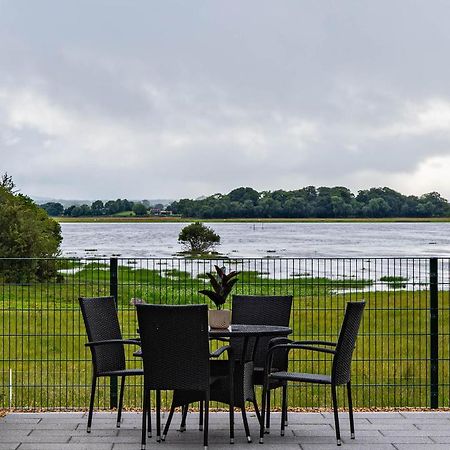 Lough Beg Glamping 호텔 Newferry 외부 사진